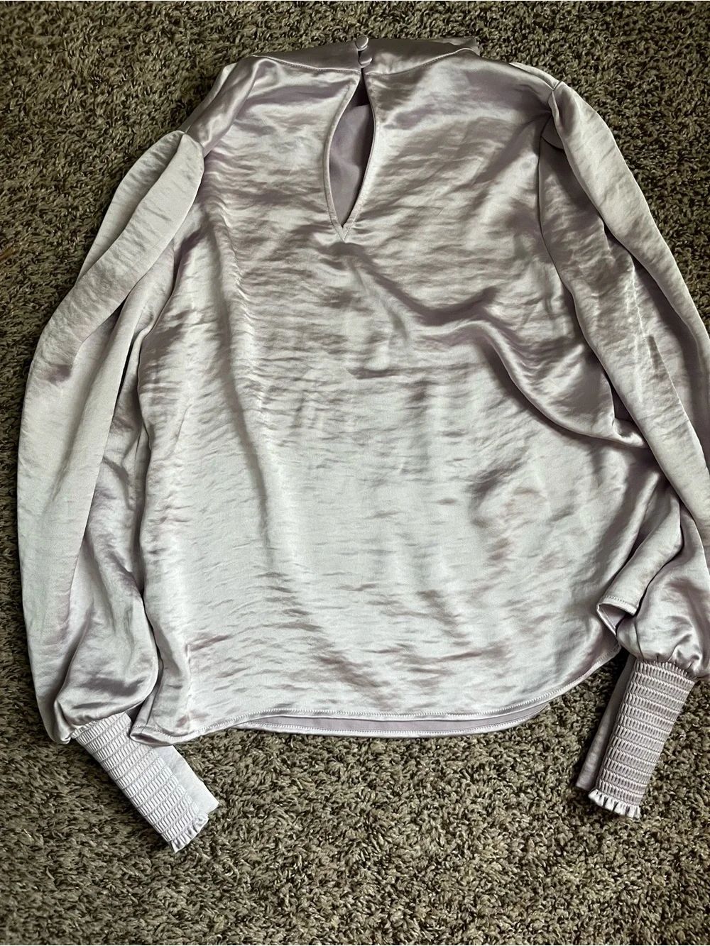 Evereve Lilac Satin Mock Neck Blouse Size Small